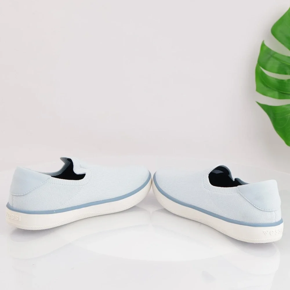 Vessi Mens Boardwalk Slip-On Shoes Size 9 Waterproof Daydream Blue Knit Sneakers
